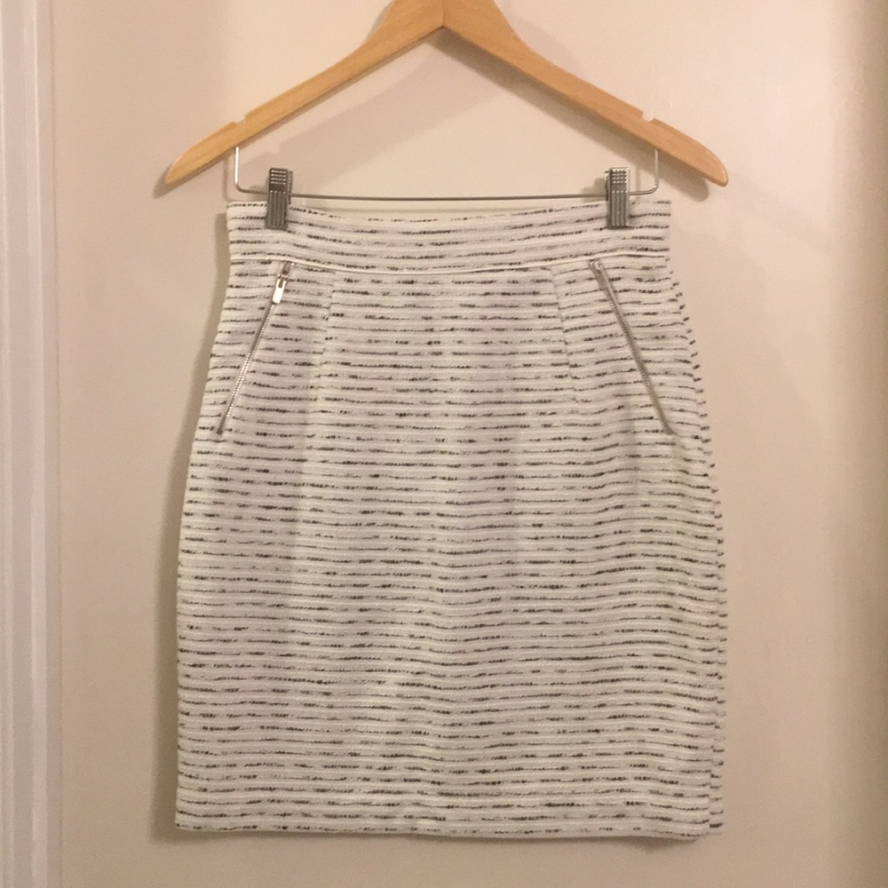 H&M Black and White Pencil Skirt